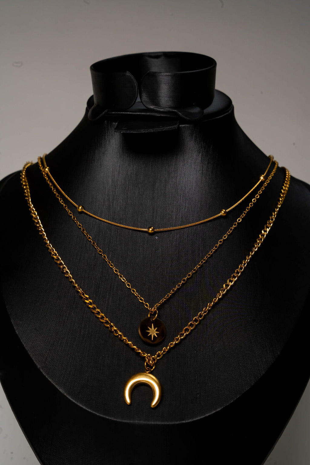 Luna Crescent
